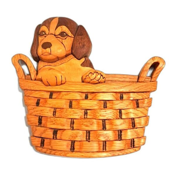Vintage Puppy in Woven Basket Brown Wall Hanging Intarsia Home Decor Dog Beagle - Picture 1 of 9